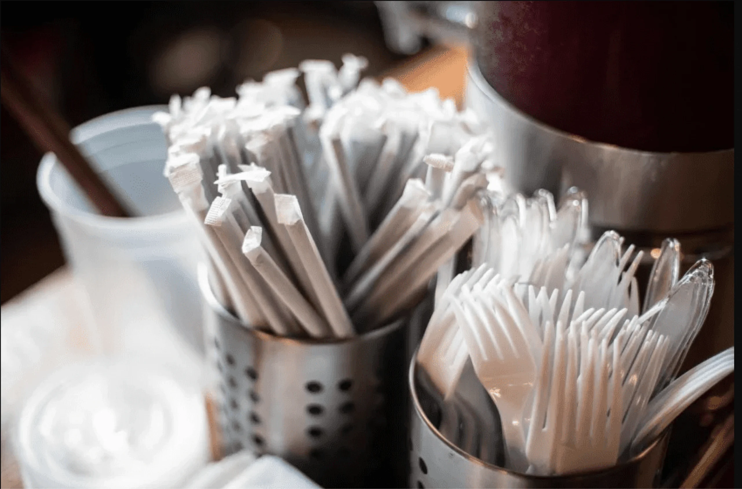 Aiming for ‘zero waste,’ L.A. backs new restrictions on plastic food ware