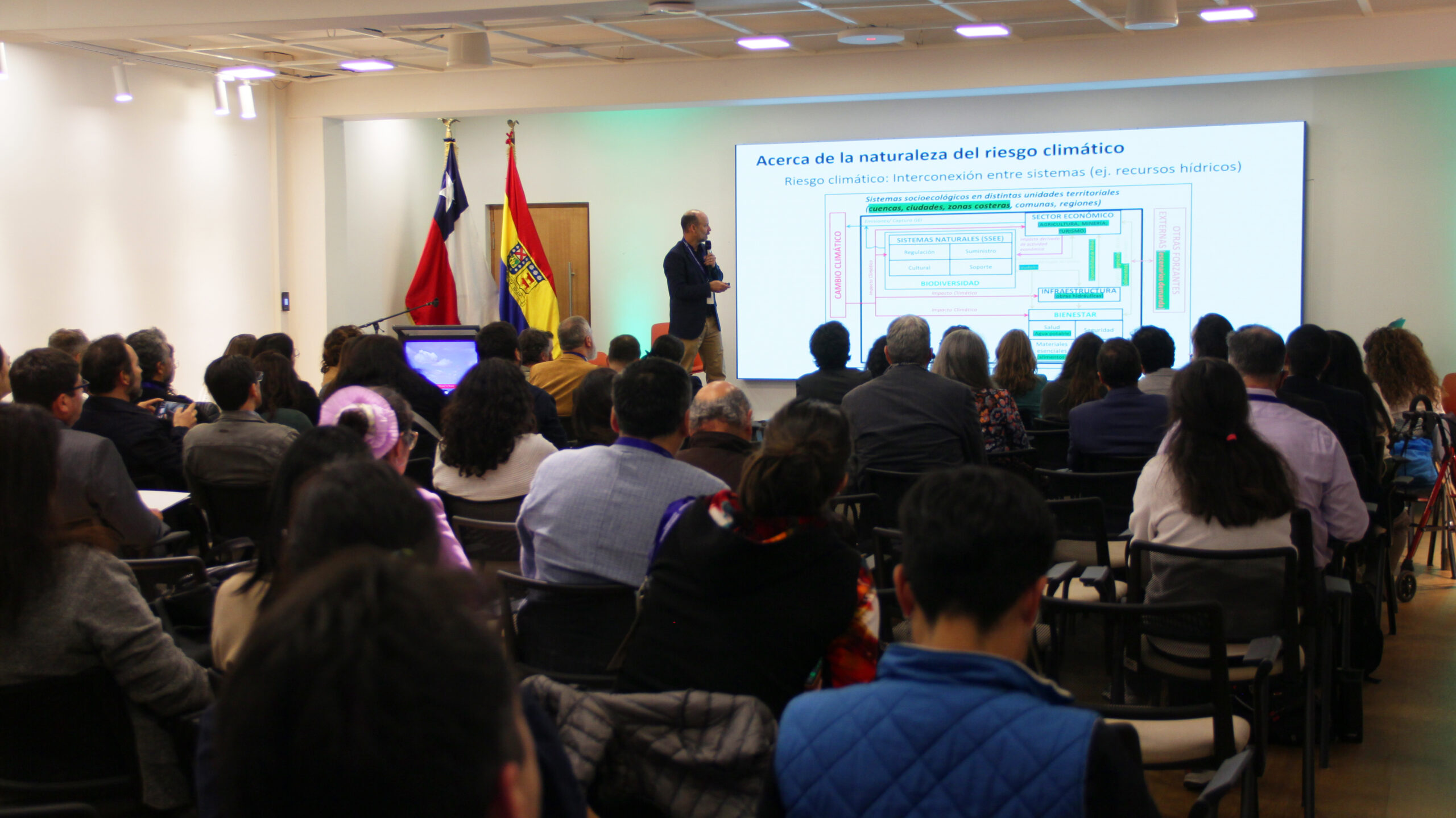 Chile y California intercambian estrategias clave para la adaptación costera